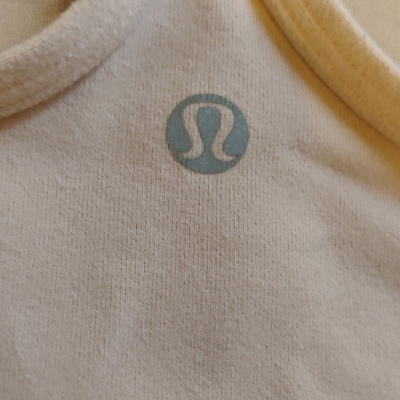 Lululemon Power Y tank - Picture 3 of 4